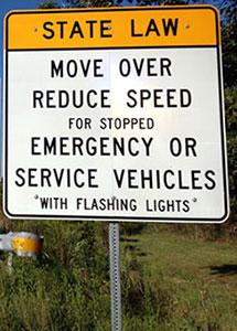 RI highway sign saying to move over for emergency vehicles 